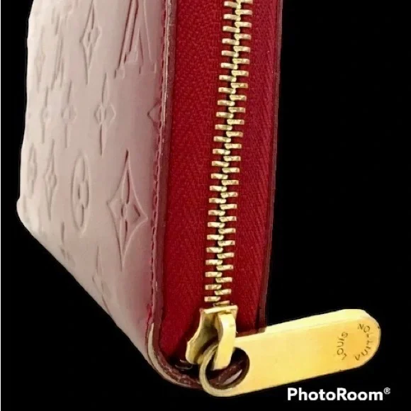 Louis VUITTON Vernis Red Zippy Zip Around Wallet. Vintage. - Picture 2 of 9